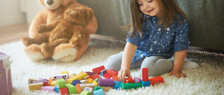 Kids Store Blog Grid Layout WordPress Theme